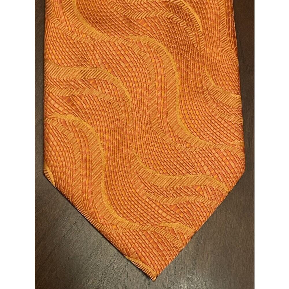 Ferrecci Uomo Orange Hand Made 100% Polyester Made In China With Pocket Square